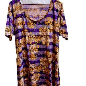 LuLaRoe M Classic T